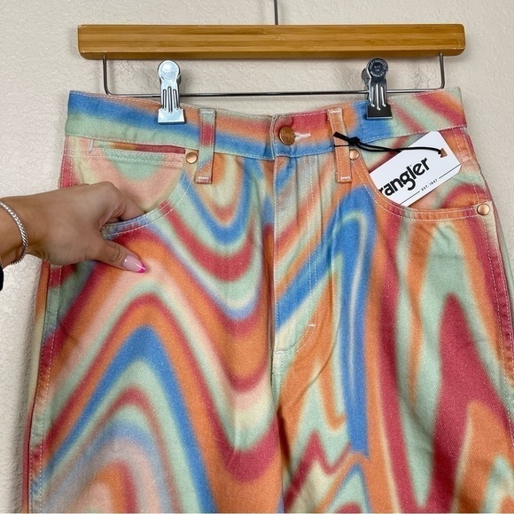 Wrangler Wild West 603 High Rise Straight Rainbow Wave Jeans Size 28X28 Women - Picture 3 of 15